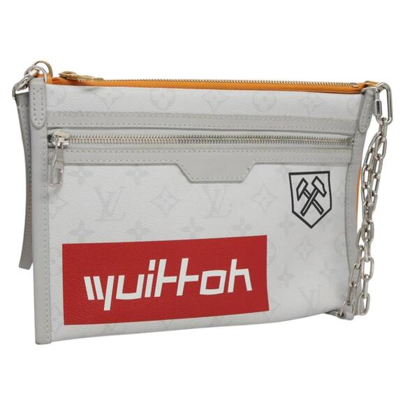 LOUIS VUITTON Monogram White Flat Mensenger Shoulder Bag Bron M44640 - Picture 1 of 16
